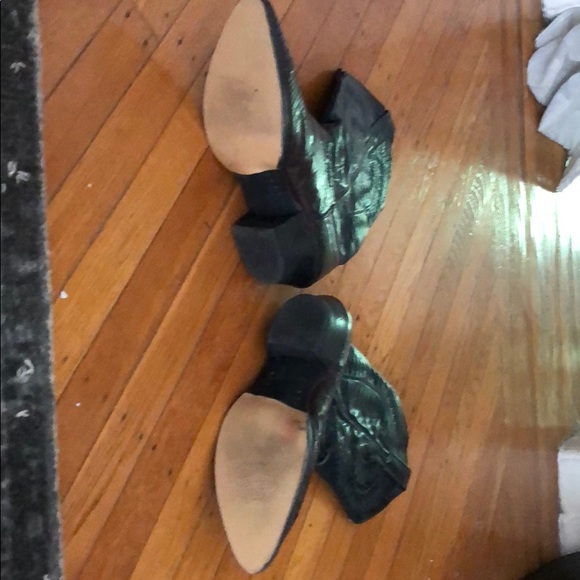 Leather cowboy boots - Picture 3 of 4